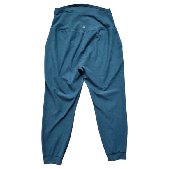 Beyond Yoga Beyond the Bump Spacedye Midi Joggers Midnight Green Heather - Picture 9 of 15